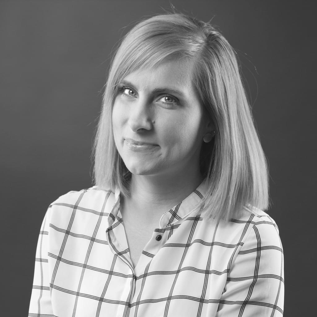 Sina, Online Redaktion